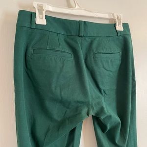 Banana Republic Sloan Fit Trouser Green - Size 2